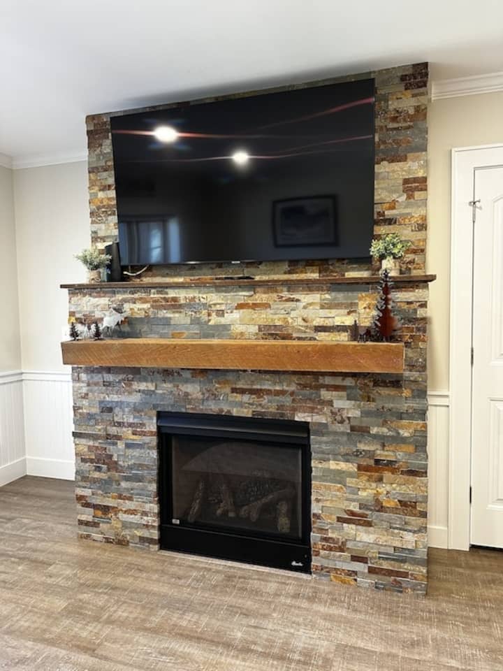 Luxury Condo At Cranmore Mtn. Heated Pool & Hotub! - ノース・コンウェー, NH