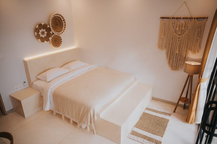Schlafzimmer 1