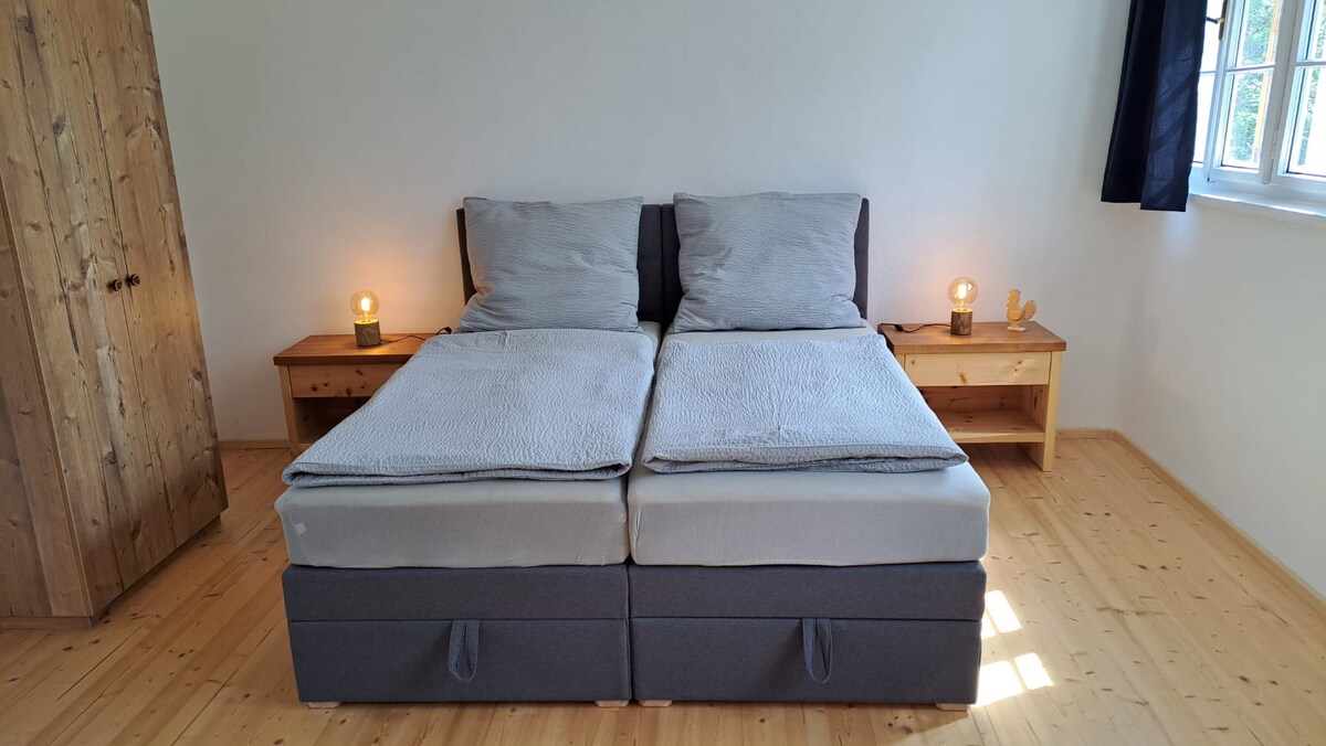 Пролетен кревет во кутија за добар сон