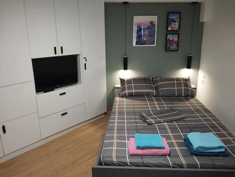 Top performing Airbnb: Nektar Cosy apartment in centre in νεαπολη Ii