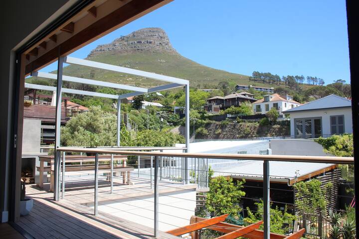 Stylish Family Home, 3 bedrooms gallery image 5