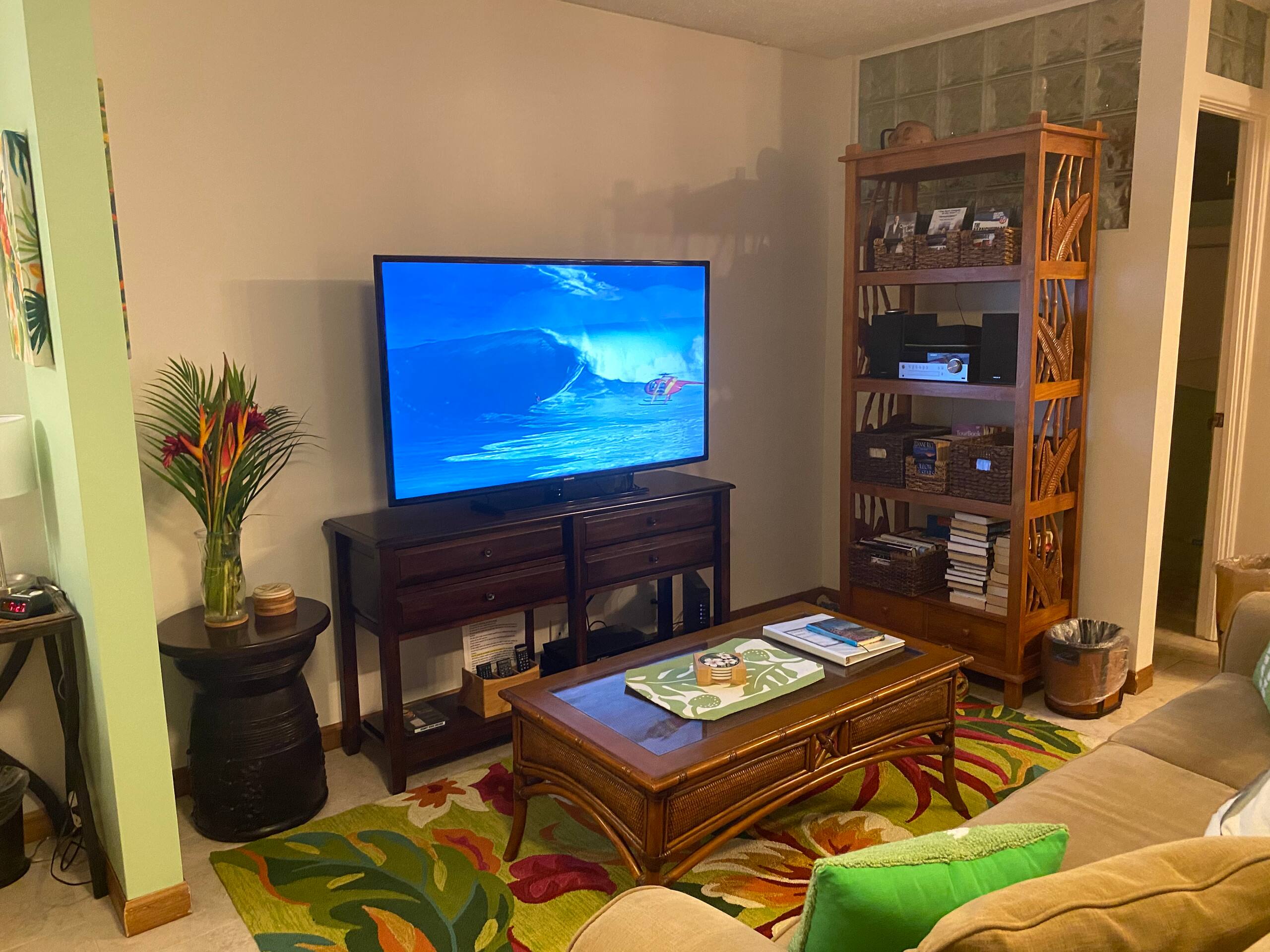 Kona Oceanfront Studio  #311 WITH LANAI and  A/C!! - Image 7