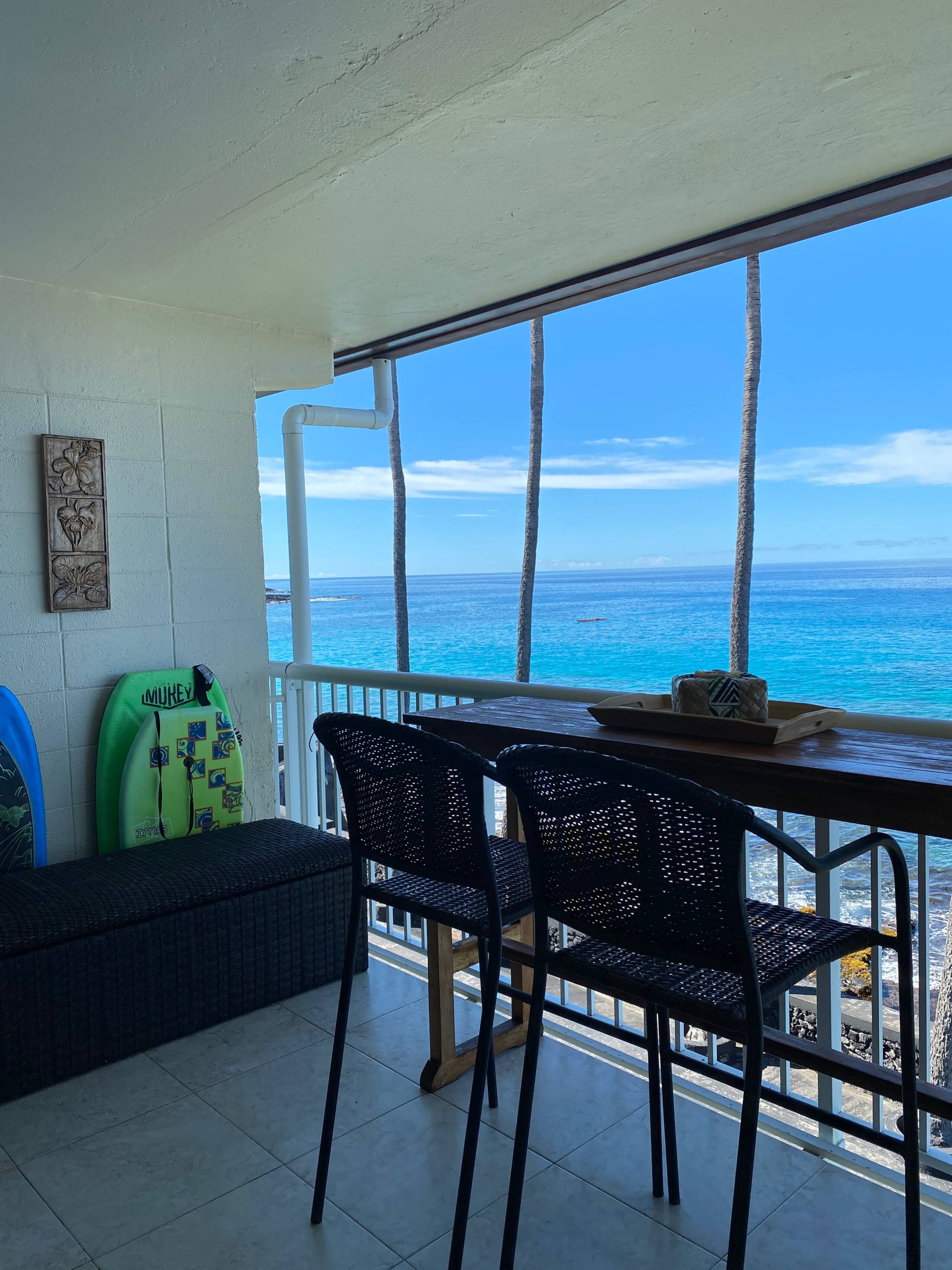 Kona Oceanfront Studio  #311 WITH LANAI and  A/C!! - Image 16