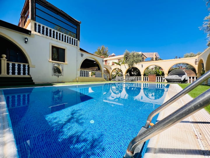 Unique 4br Villa Sunset By Holidaykeys - Chipre