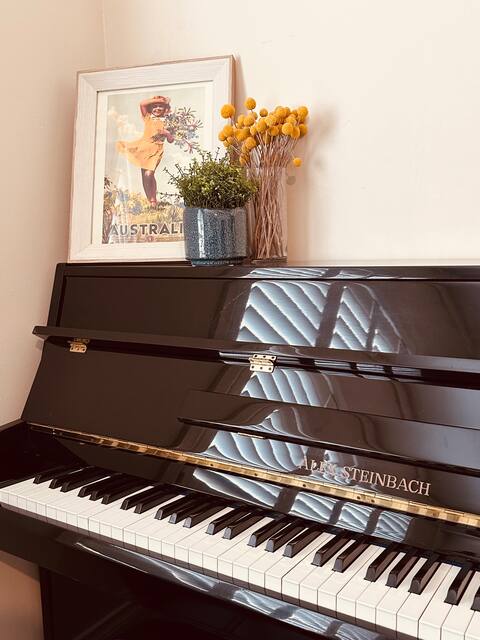 Top Airbnb: Newbell House - A Country Escape in Shire Of Hepburn