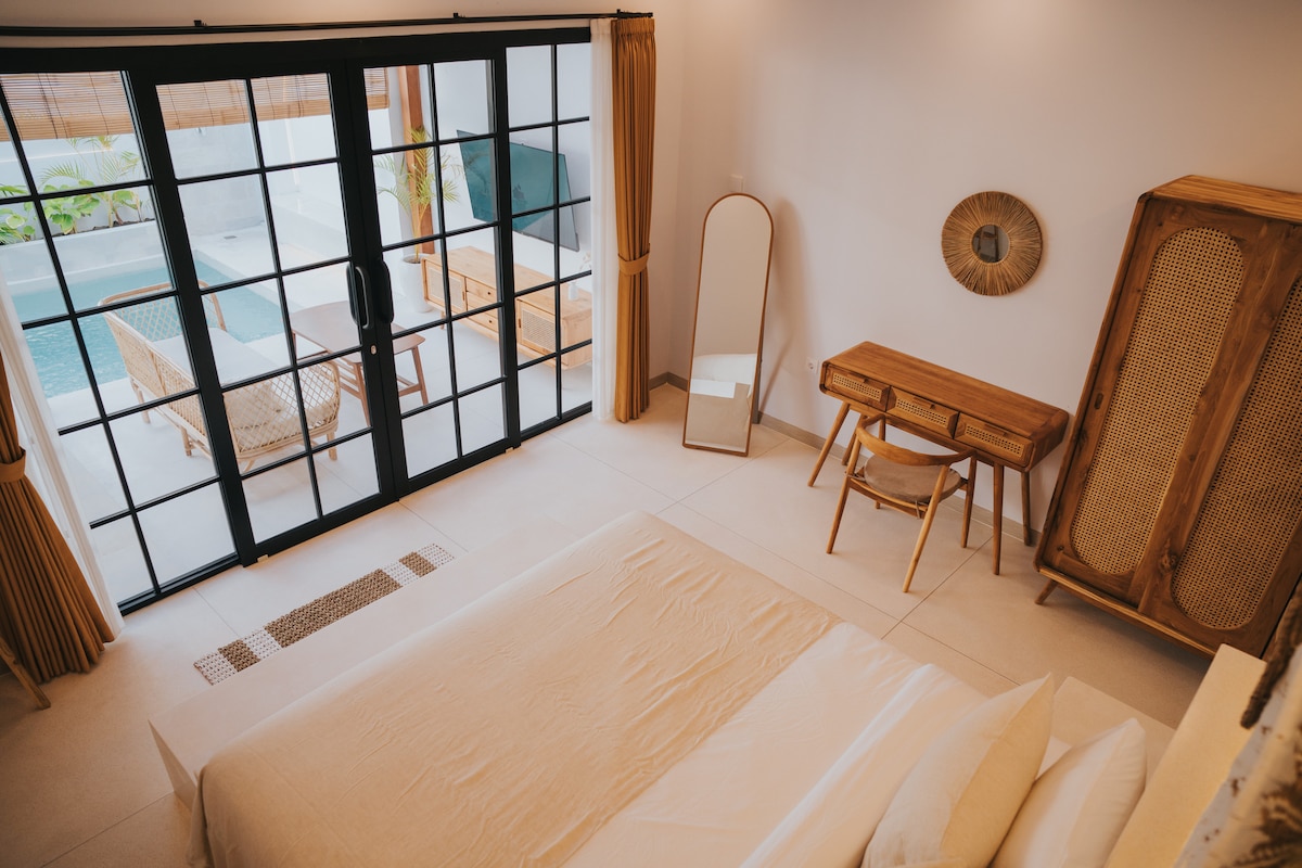 Brandon Villa - Stylish Villa in Heart of Lovina photo 8