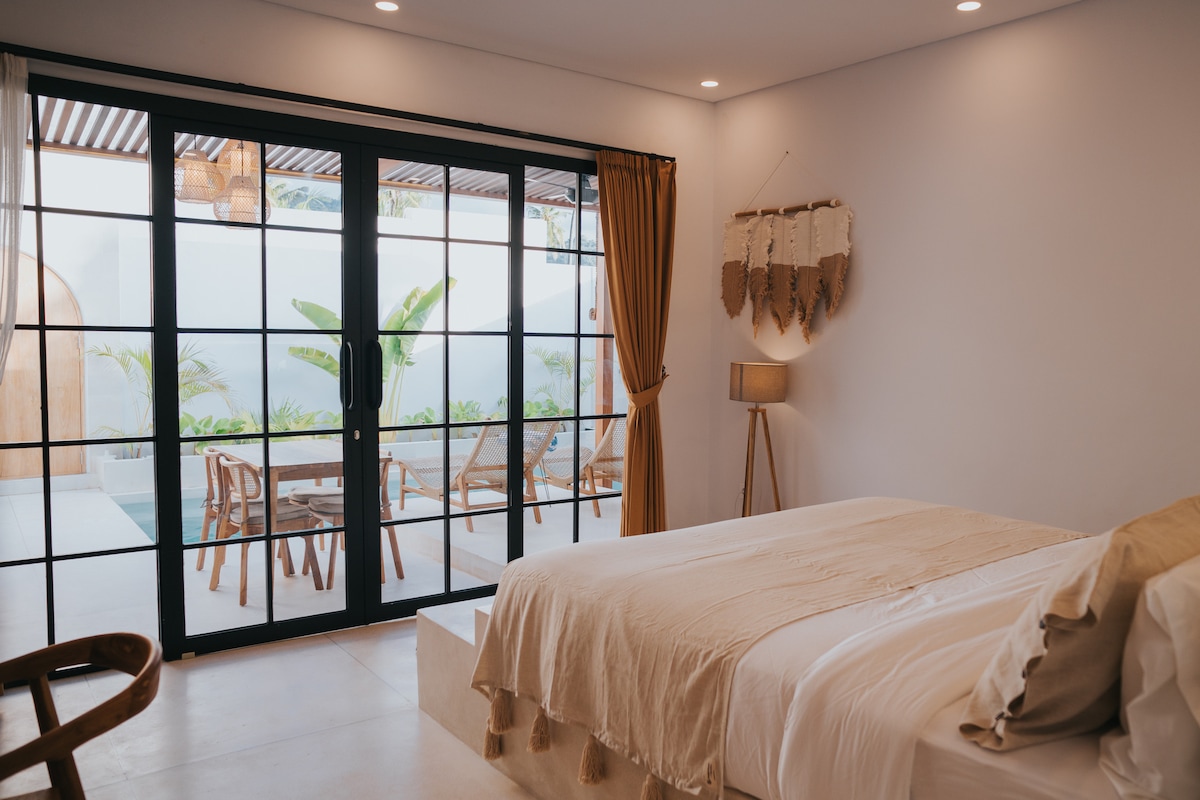 Brandon Villa - Stylish Villa in Heart of Lovina photo 3
