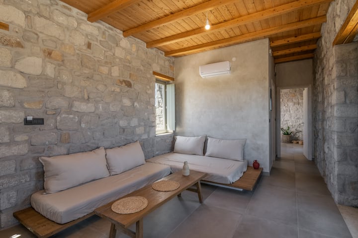 Theros Milos Slow Living Home - Milos