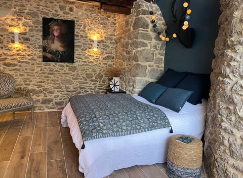 "L 'Echoppe". Charming accommodation in the heart of Clisson