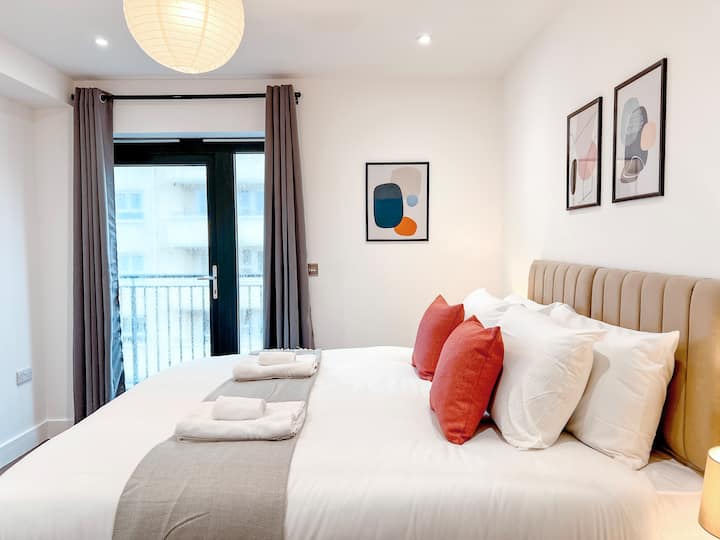 Families I Contractors I Relocators I Individuals - Brighton