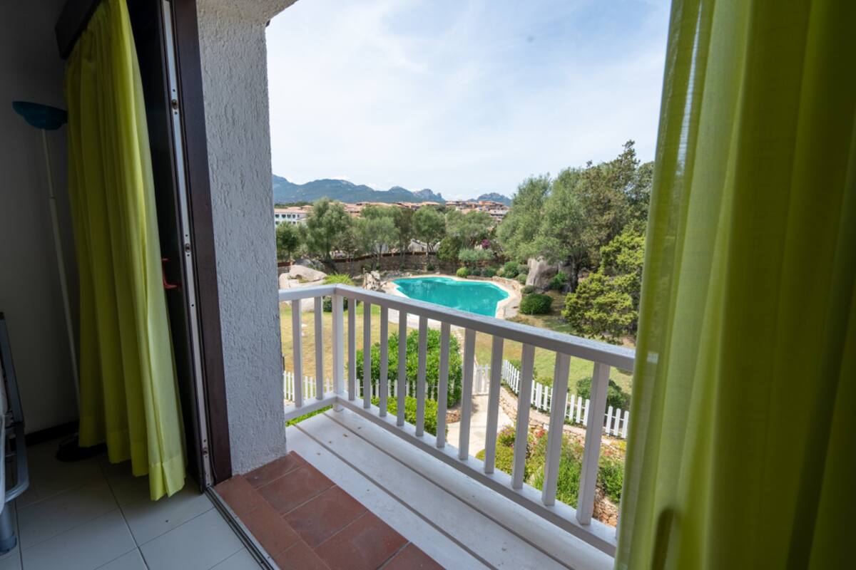 Pool view - Apartment with Free Parking foto 3