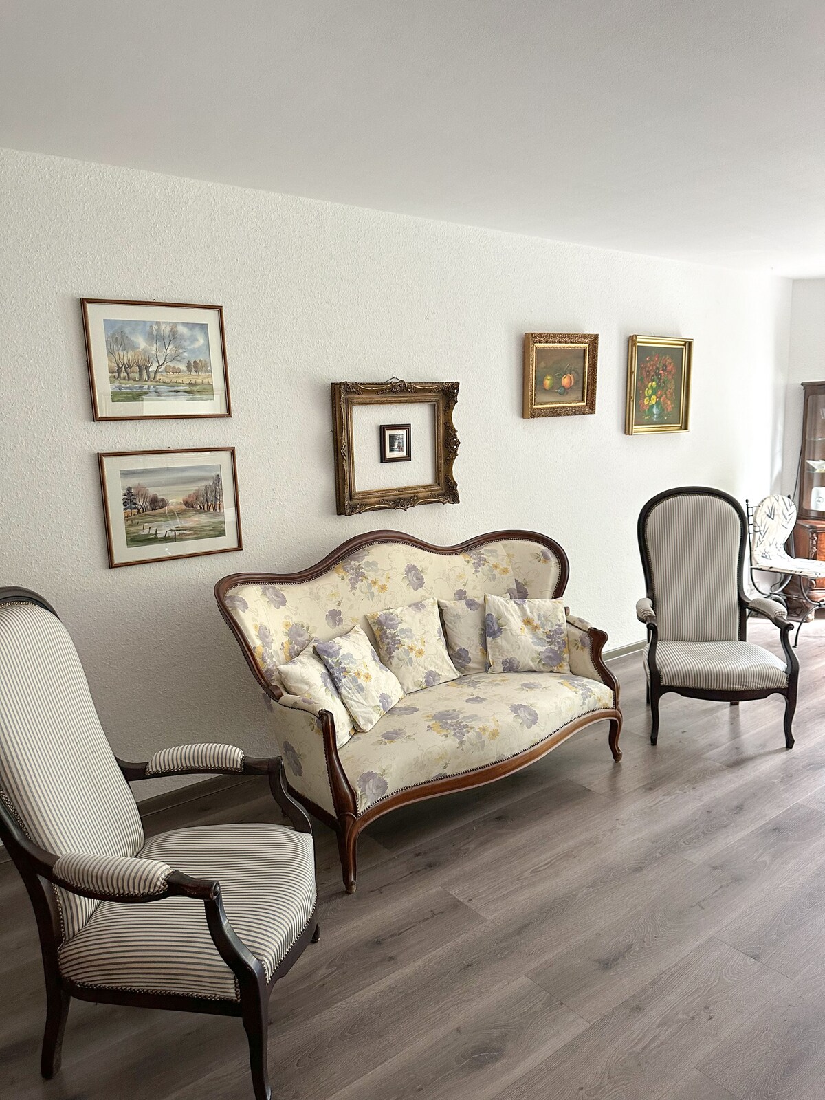 Popular Airbnb listing: Large apartment with garden in Essen in Altendorf