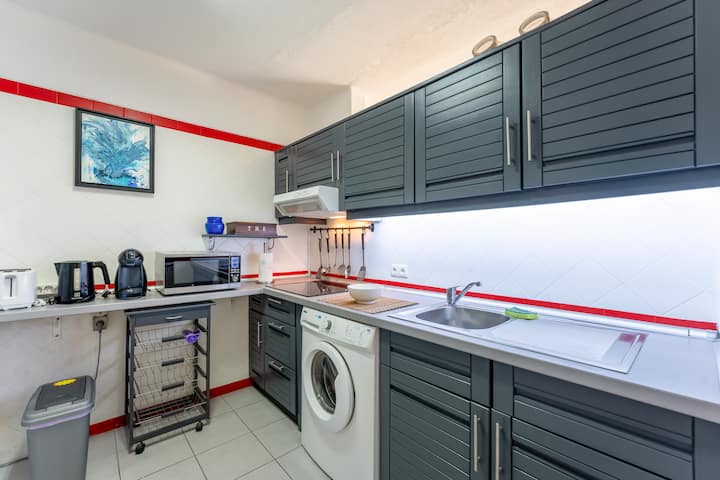 Studio Colette Near The Beach - Quarteira