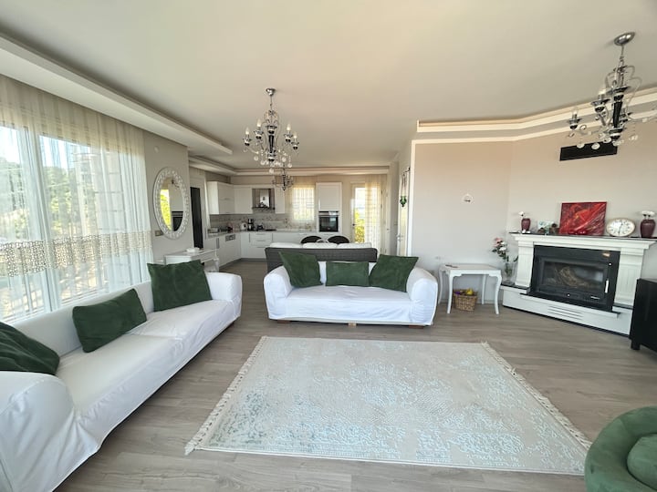 Alaçatı’ya Yakın,  Deniz Manzaralı Villa - Çeşme, Türkiye