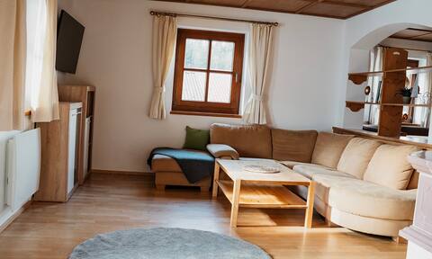 Top performing Airbnb: Alpine Vacation Home I 5 Bedrooms I Dachstein-West in Annaberg Lungötz