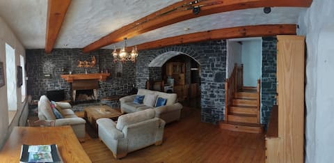 Cong Town House