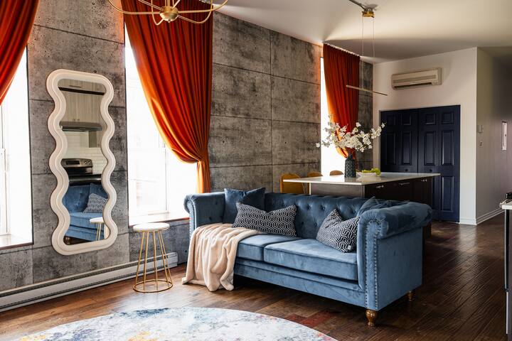 Montreal Vintage Hideaway : 1950s Style and Charm gallery image 5