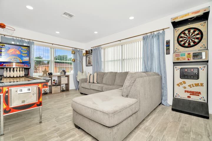 მისაღები ოთახი 2