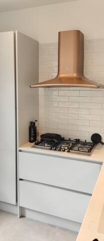 Cosy oasis with a view gallery image 4