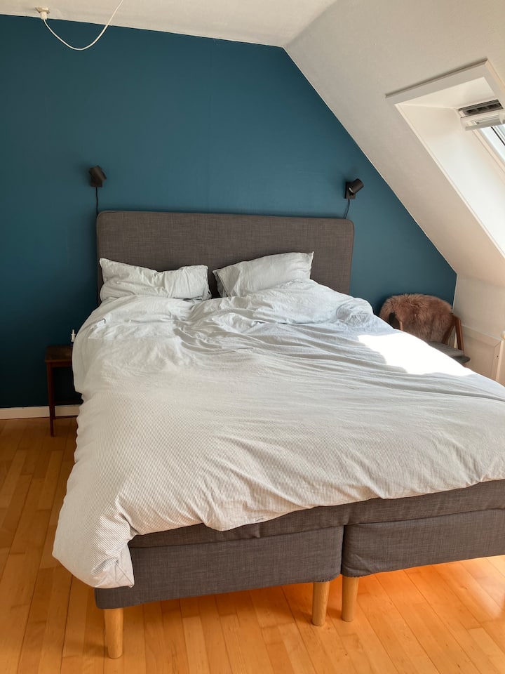 غرفة النوم 1