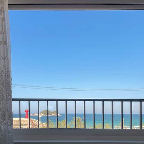 [Alo House] [Room 302] Ocean view emotional accommodation that even opens your heart:>
