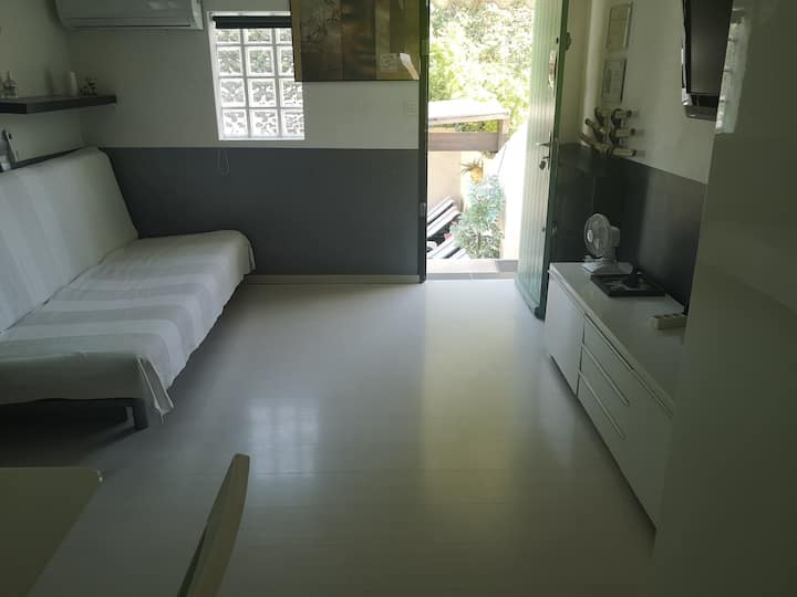 Studio Indépendant 2 Pers Motard Bienvenue - Provence-Alpes-Côte d'Azur