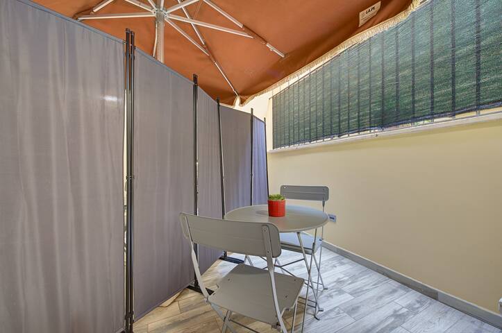 Navona Charme Apartment 2 gallery image 4