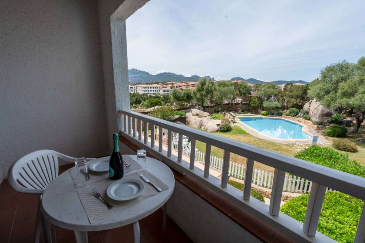 Comfort pool view - 9 minutes from Ira Beach foto 1