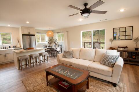 Farmhouse - 360° Nature Views in Trabuco Canyon