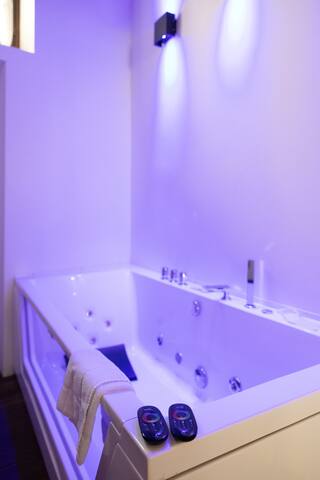 New Opening apartament in V.Sistina gallery image 4