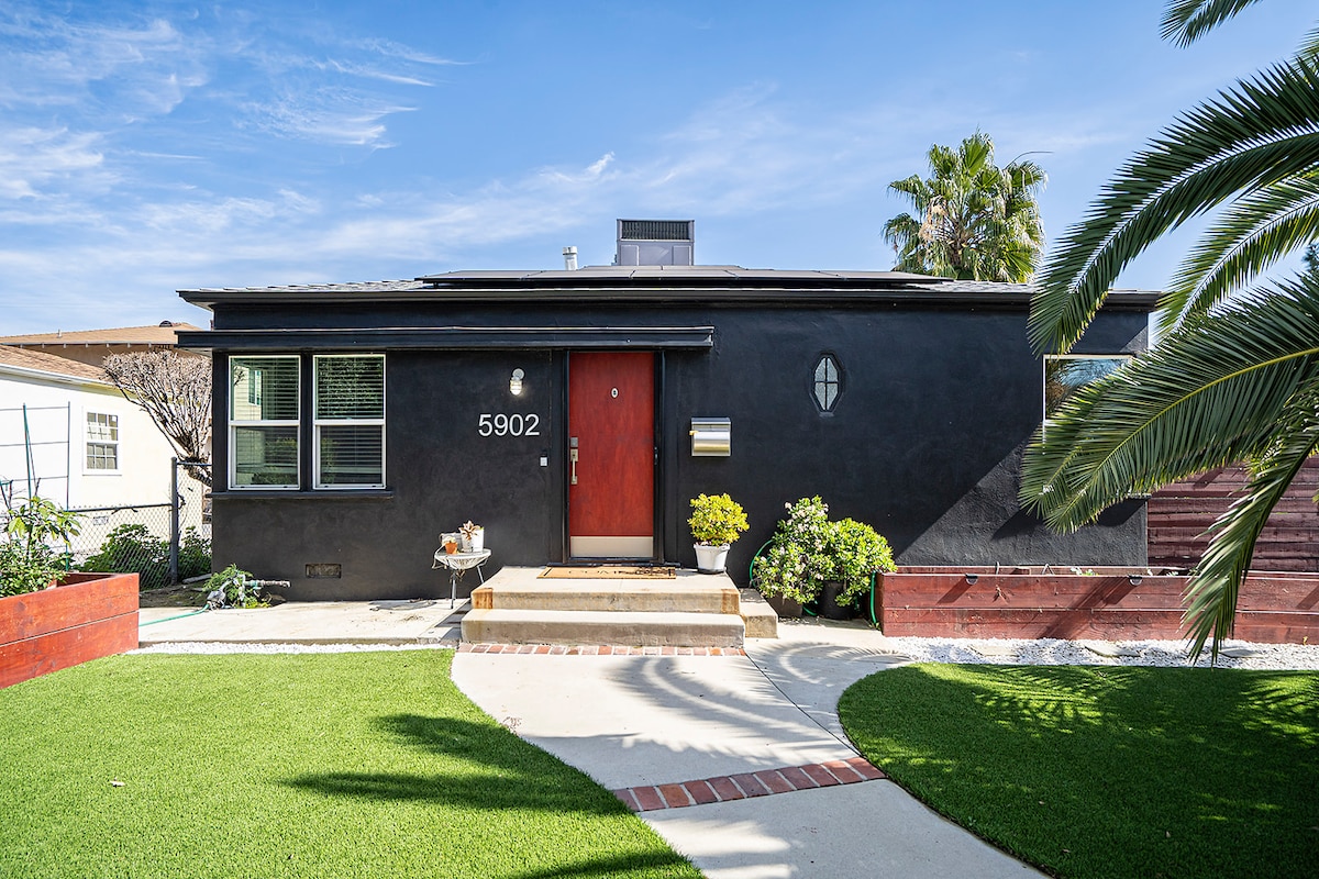Quiet Eclectic Home Close to All! - Houses for Rent in Los Angeles ...