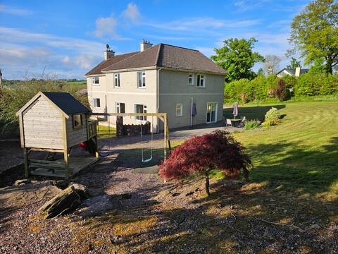 Inniscarra Lake Rental House