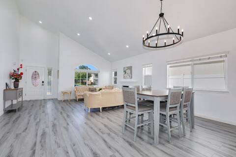 Cozy house in gated community