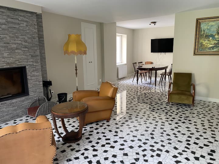 Séjour De Charme Dans Un Gîte Du 17e Siècle Rénové - Pougues-les-Eaux