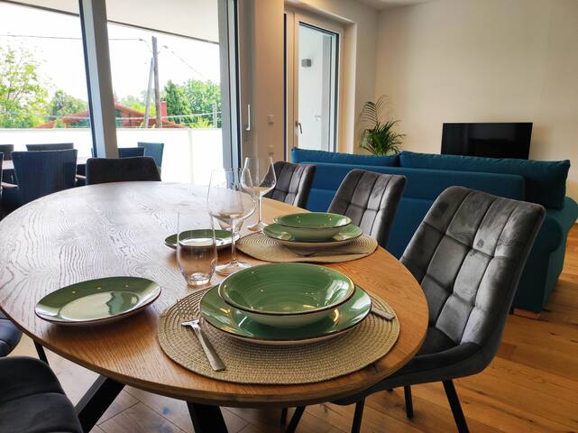 Luxus-Apartment gegenüber UNO gallery image 2