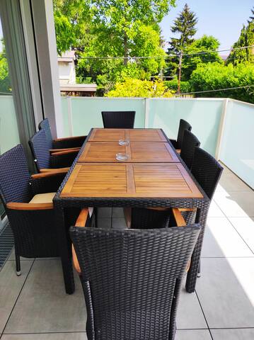 Luxus-Apartment gegenüber UNO gallery image 4