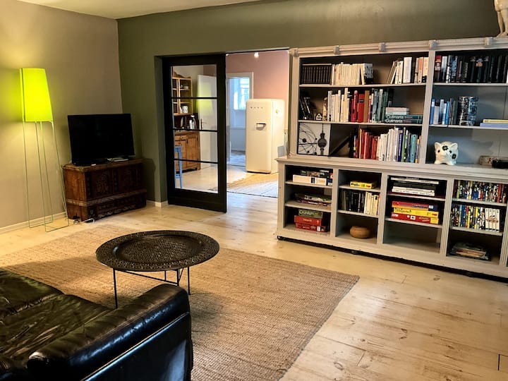 Stilvolle Wohnung Im Grünen - Stahnsdorf