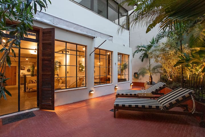 Apartamento com Jardim Privativo