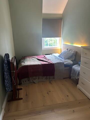 Seaview, great kitchen, large, 15 min. to center gallery image 5