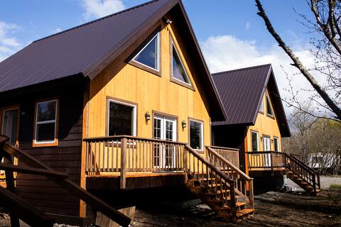 Luxury Cabin 1&2 | Riverfront | Fishing | Ocean16+