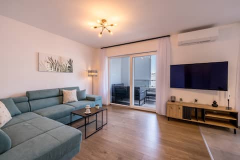 Successful Airbnb property: Adriatic Nest, Modern & Cozy Two Bedroom Apartment in Kaštel Stari