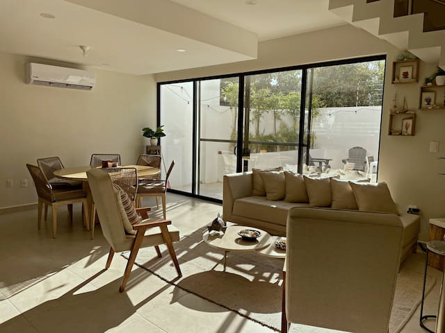 Acuarelarentals managed Airbnb listing 1