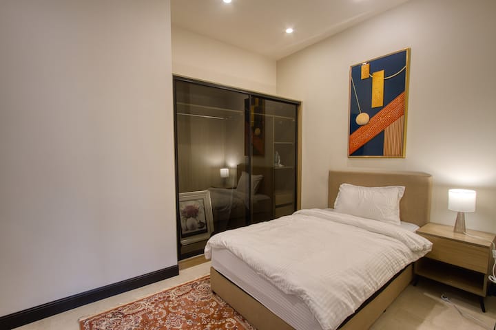 غرفة النوم 1