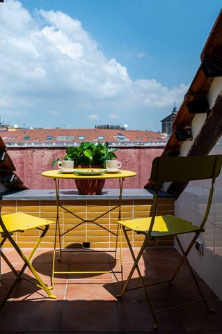 Mansarda F Centro Storico Napoli gallery image 2