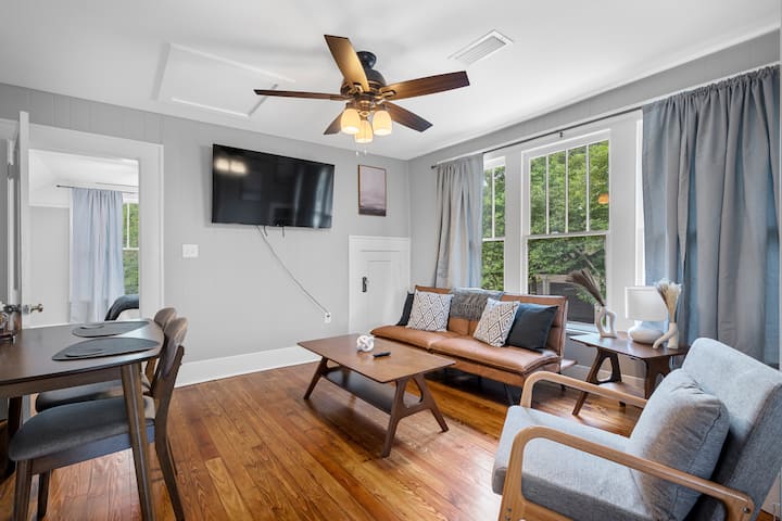 Charming Luxury Retreat In Little Rock - Little Rock, AR