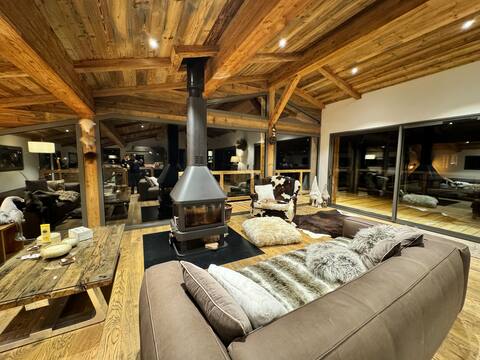 Contemporary Chalet with views