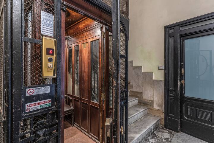 Palazzetto Santa Lucia Suite King Deluxe gallery image 4