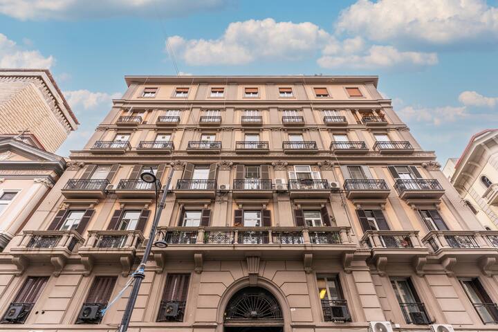 Palazzetto Santa Lucia Suite King Deluxe gallery image 2