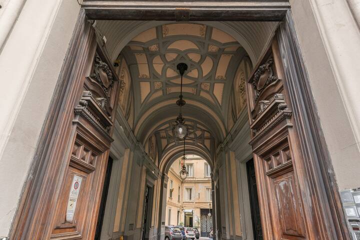 Palazzetto Santa Lucia Suite King Deluxe gallery image 3