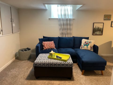 Successful Airbnb property: Bright Basement Apartment, no cleaning fee in Congress Park